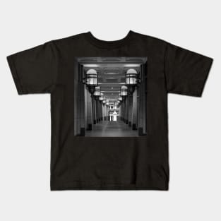 Melbourne's Hidden Gem: A Timeless Perspective of Collin Street Laneway Kids T-Shirt